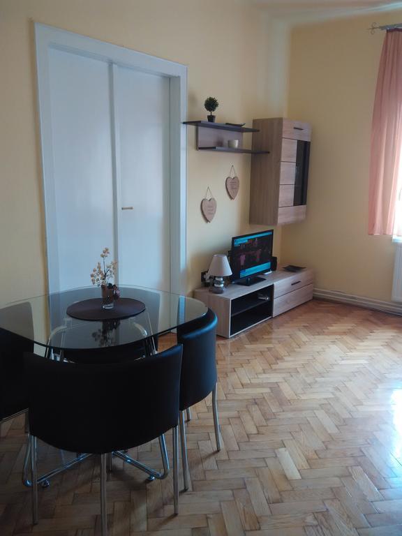 Anna Apartmanok Pecs Exterior photo